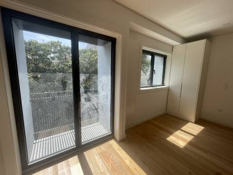 Apartamento T0 Venda em Bonfim,Porto