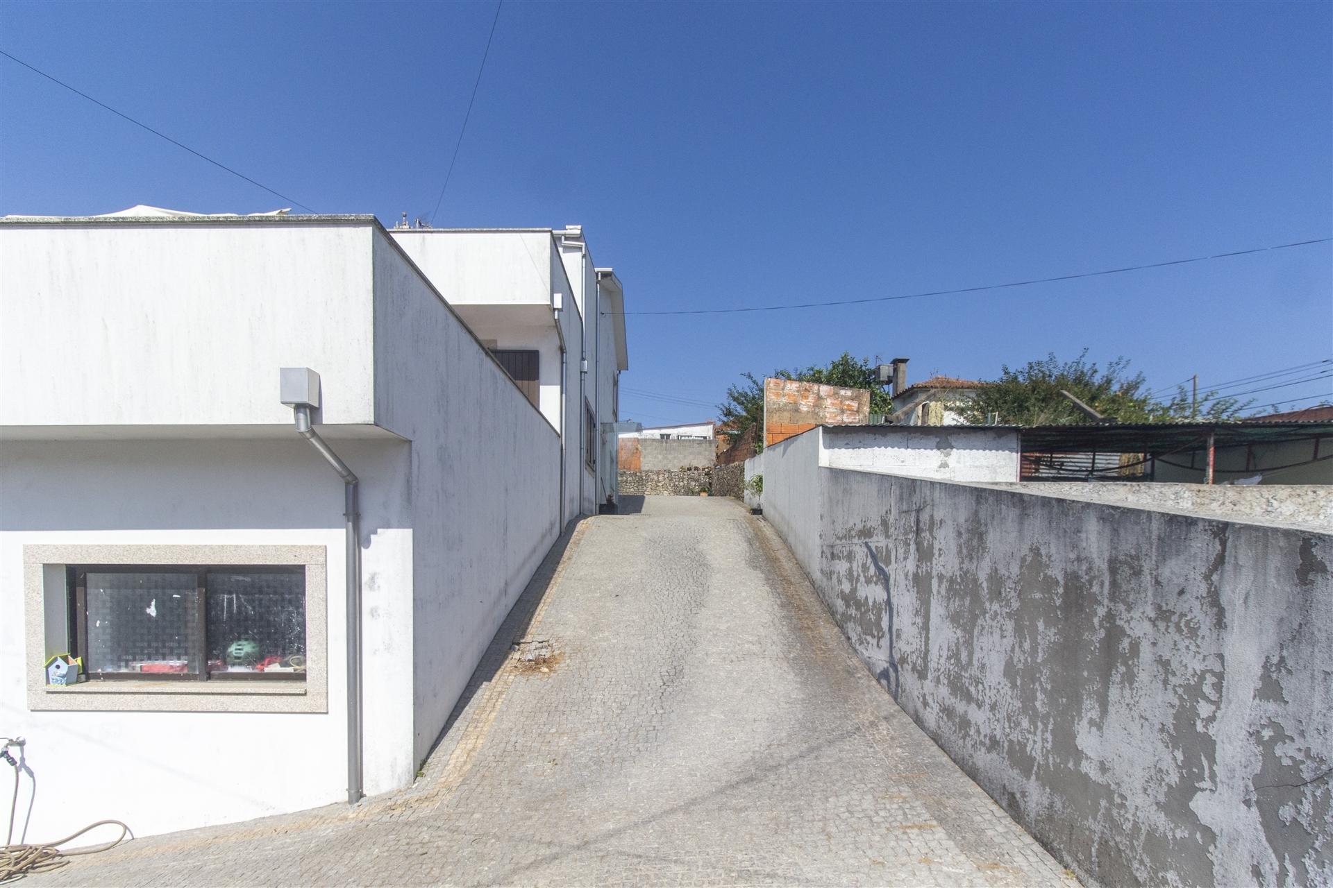 Moradia T3 Venda em Vila de Cucujães,Oliveira de Azeméis