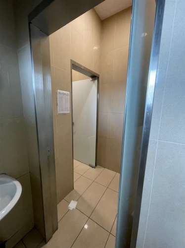 ARRENDAMENTO DE PAVILHÃO INDUSTRIAL – 2000 m² | ESCAPÃES SMF