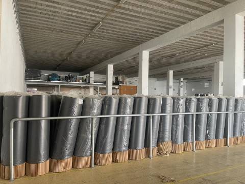 ARRENDAMENTO DE PAVILHÃO INDUSTRIAL – 2000 m² | ESCAPÃES SMF