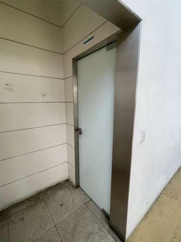 ARRENDAMENTO DE PAVILHÃO INDUSTRIAL – 2000 m² | ESCAPÃES SMF