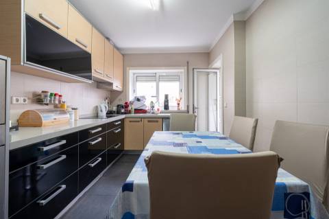 Apartamento T3 Venda em Oliveira de Azeméis, Santiago de Riba-Ul, Ul, Macinhata da Seixa e Madail,Oliveira de Azeméis