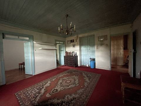 Moradia T4 Venda em Junqueira,Vale de Cambra