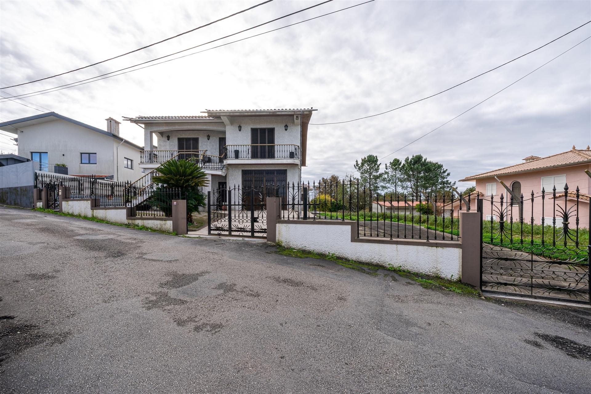 Moradia Isolada T3 Venda em Vila de Cucujães,Oliveira de Azeméis