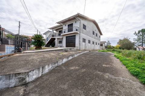 Moradia Isolada T3 Venda em Vila de Cucujães,Oliveira de Azeméis