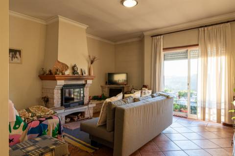 Apartamento T2 Venda em Oliveira de Azeméis, Santiago de Riba-Ul, Ul, Macinhata da Seixa e Madail,Oliveira de Azeméis