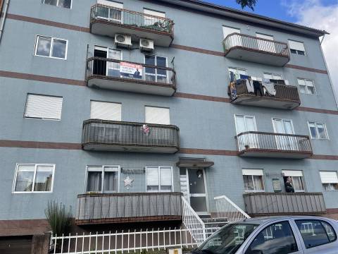 Apartamento T2 Venda em Oliveira de Azeméis, Santiago de Riba-Ul, Ul, Macinhata da Seixa e Madail,Oliveira de Azeméis