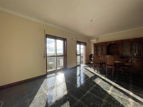 Apartamento T2 Venda em Oliveira de Azeméis, Santiago de Riba-Ul, Ul, Macinhata da Seixa e Madail,Oliveira de Azeméis