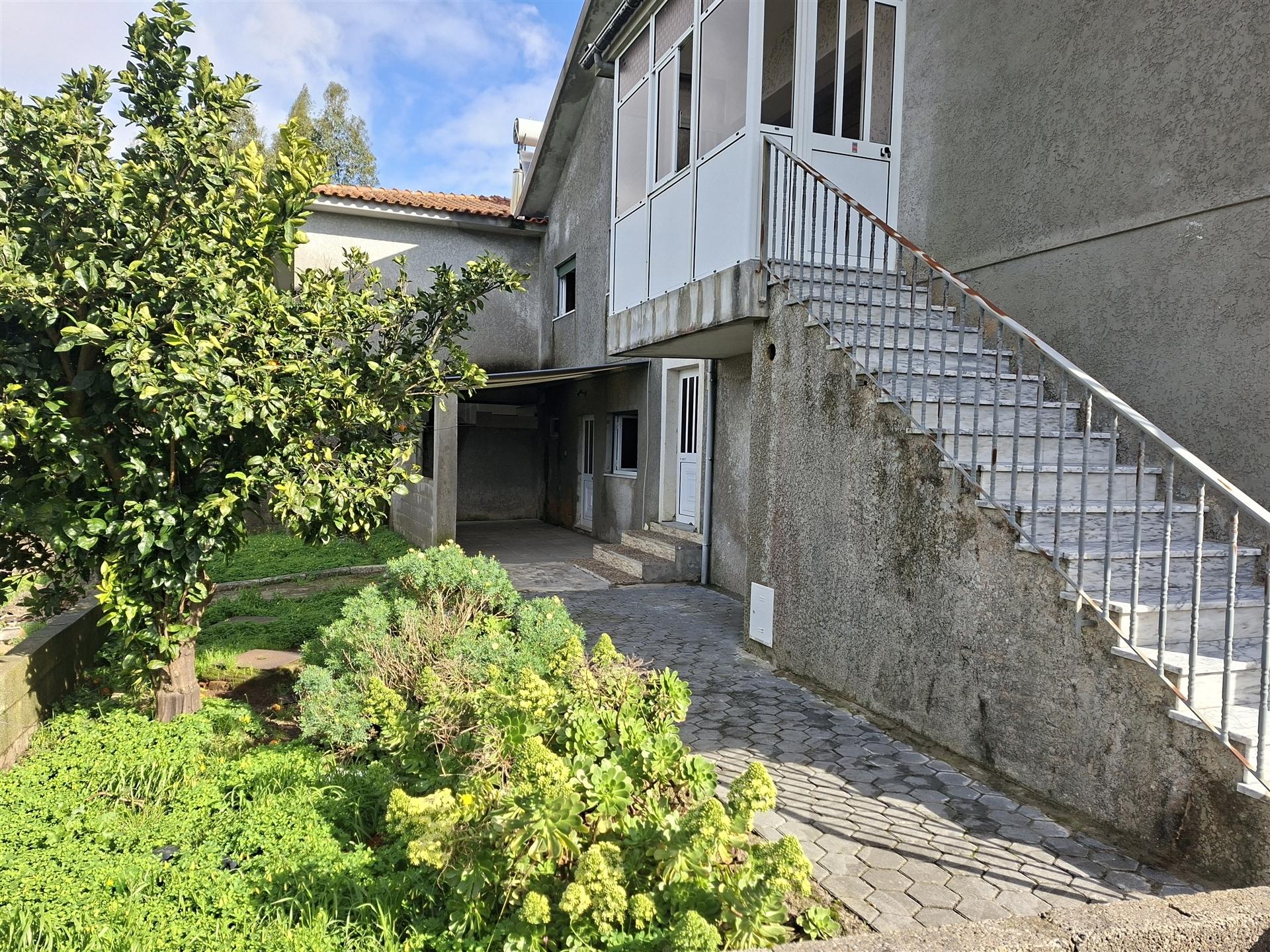 Moradia Geminada T5 Venda em São Miguel do Souto e Mosteirô,Santa Maria da Feira