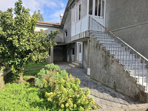 Moradia Geminada T5 Venda em São Miguel do Souto e Mosteirô,Santa Maria da Feira