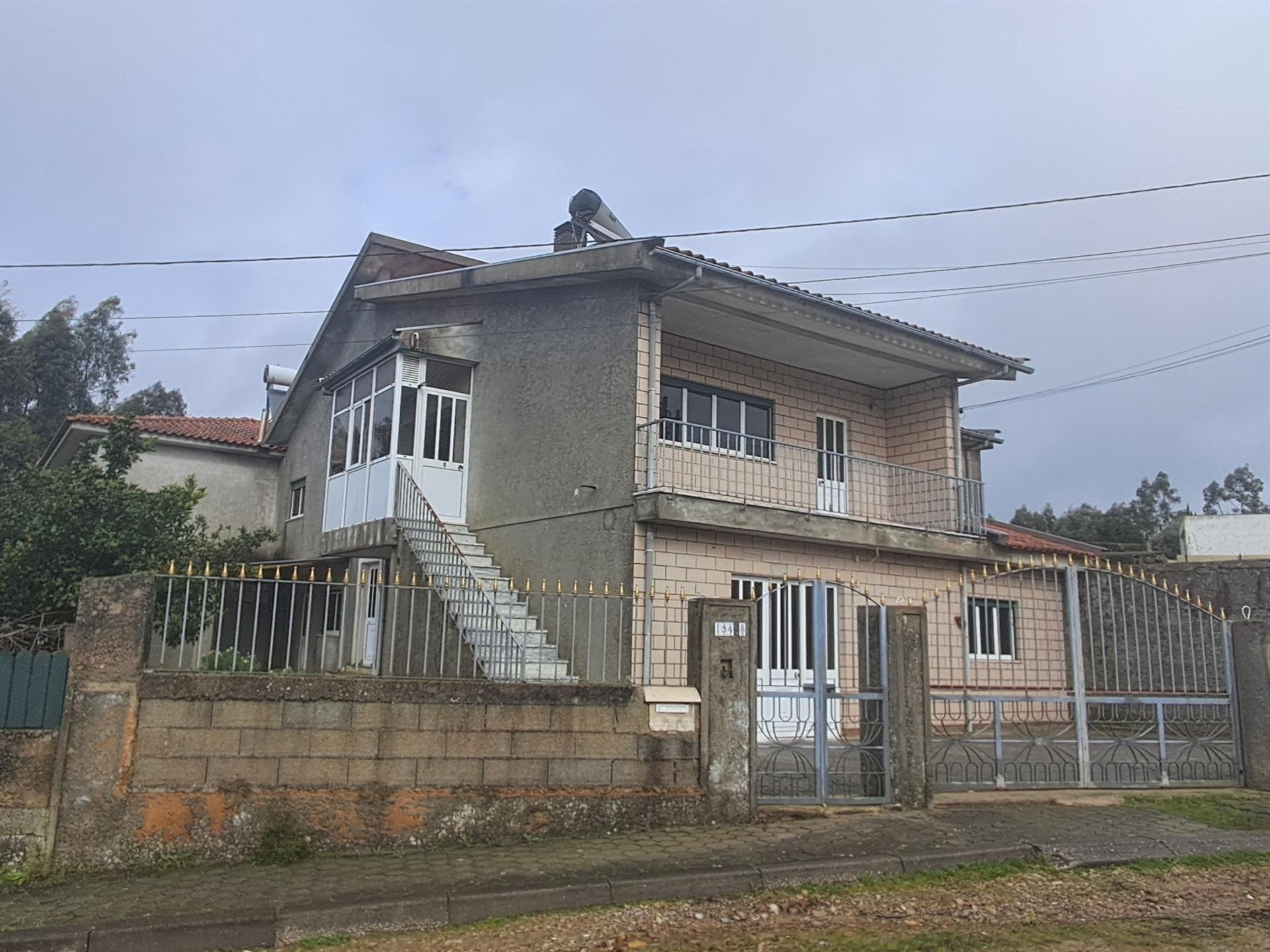 Moradia Geminada T5 Venda em São Miguel do Souto e Mosteirô,Santa Maria da Feira