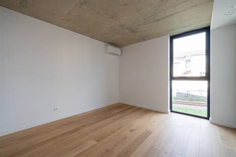 Apartamento T3 Venda em Oliveira de Azeméis, Santiago de Riba-Ul, Ul, Macinhata da Seixa e Madail,Oliveira de Azeméis