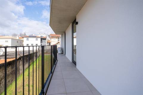 Apartamento T3 Venda em Oliveira de Azeméis, Santiago de Riba-Ul, Ul, Macinhata da Seixa e Madail,Oliveira de Azeméis