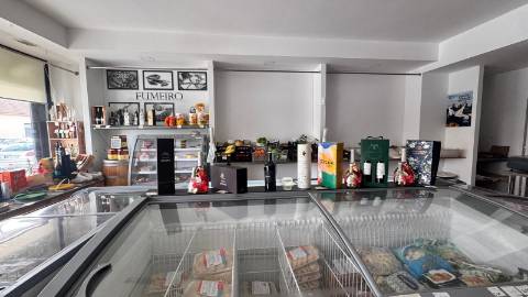 Supermercado T0 Trespasse em Paços de Brandão,Santa Maria da Feira