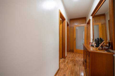 Apartamento T3 Venda em Oliveira de Azeméis, Santiago de Riba-Ul, Ul, Macinhata da Seixa e Madail,Oliveira de Azeméis