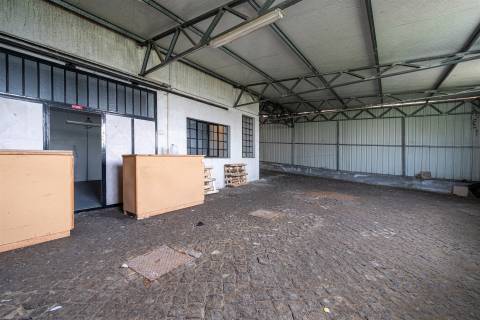 Fábrica/Indústria  Venda em São Roque,Oliveira de Azeméis