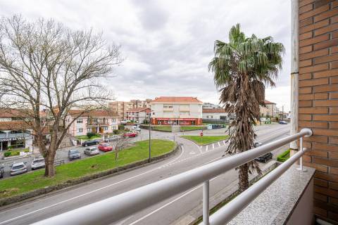 Apartamento T2, Porto, Vila Nova de Gaia, Pedroso e Seixezelo
