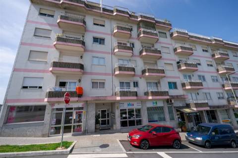 Apartamento T3 Venda em Oliveira de Azeméis, Santiago de Riba-Ul, Ul, Macinhata da Seixa e Madail,Oliveira de Azeméis