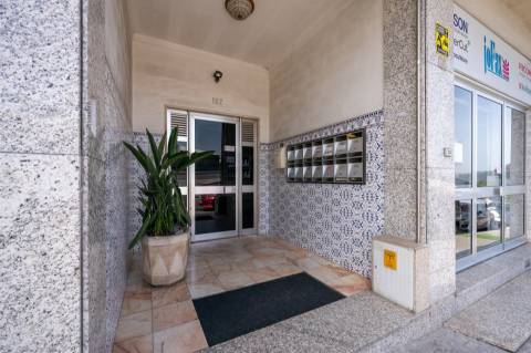 Apartamento T3 Venda em Oliveira de Azeméis, Santiago de Riba-Ul, Ul, Macinhata da Seixa e Madail,Oliveira de Azeméis