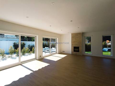 Moradia Isolada T4+1 Venda em Cascais e Estoril,Cascais