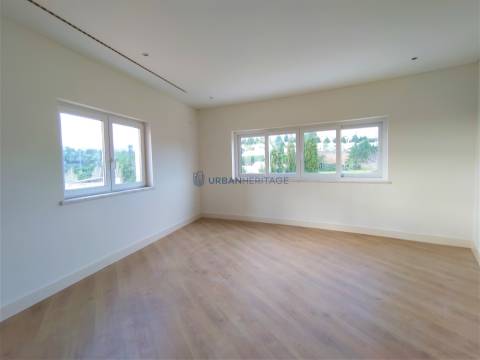 Moradia Isolada T4 Venda em Queluz e Belas,Sintra