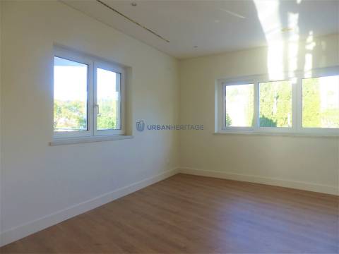 Moradia Isolada T4 Venda em Queluz e Belas,Sintra