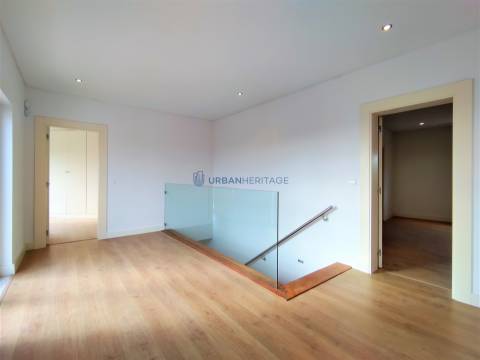 Moradia Isolada T4 Venda em Queluz e Belas,Sintra