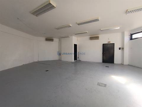 Escritório  Arrendamento em Algés, Linda-a-Velha e Cruz Quebrada-Dafundo,Oeiras