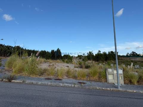 Lote de Terreno  Venda em Torres Vedras (São Pedro, Santiago, Santa Maria do Castelo e São Miguel) e Matacães,Torres Vedras