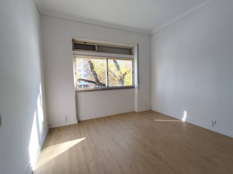 Apartamento T3 Arrendamento em Olivais,Lisboa