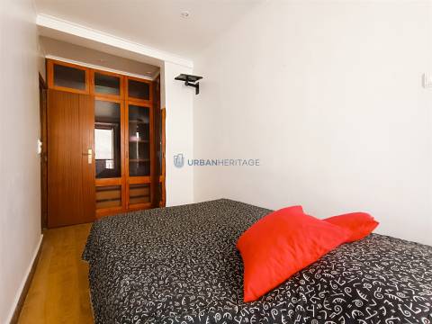 Apartamento T2 Venda em Estrela,Lisboa