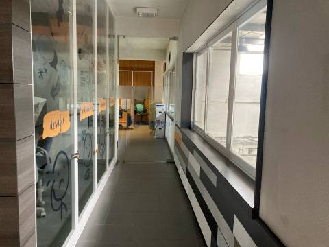 Armazém  Arrendamento em Mafra,Mafra