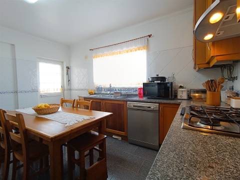 Moradia Isolada T4+1 Venda em Carvoeira,Mafra