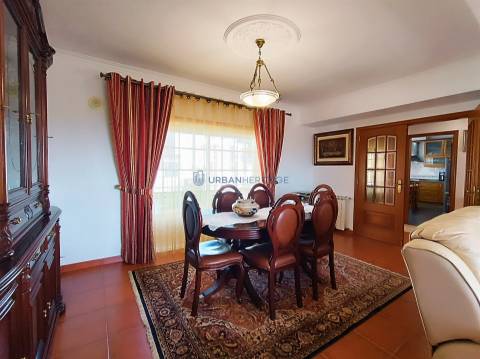 Moradia Isolada T4+1 Venda em Carvoeira,Mafra