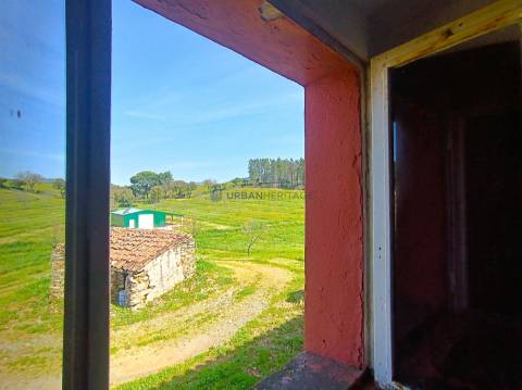 Moradia Geminada T2+2 Venda em São Salvador da Aramenha,Marvão