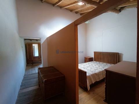 Moradia Geminada T2+2 Venda em São Salvador da Aramenha,Marvão