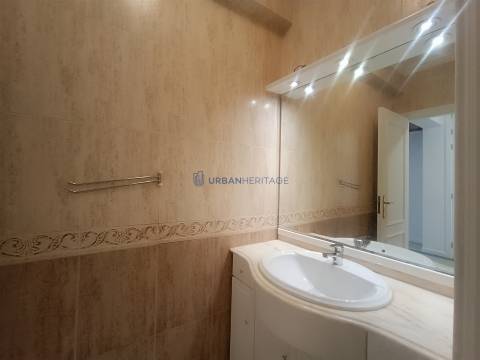 Apartamento T3 Venda em Mina de Água,Amadora