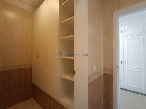 Apartamento T3 Venda em Mina de Água,Amadora