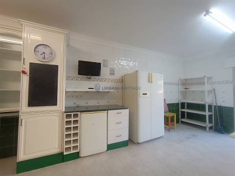 Apartamento T3 Venda em Mina de Água,Amadora