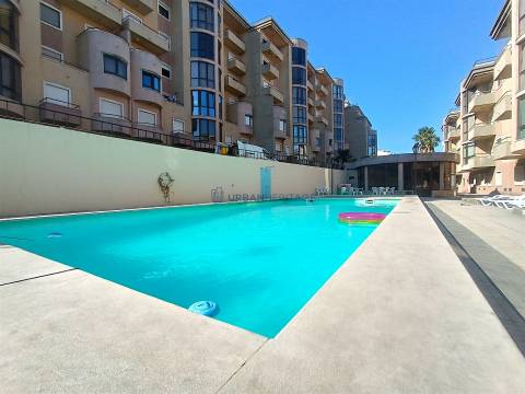 Apartamento T3 Venda em Mina de Água,Amadora