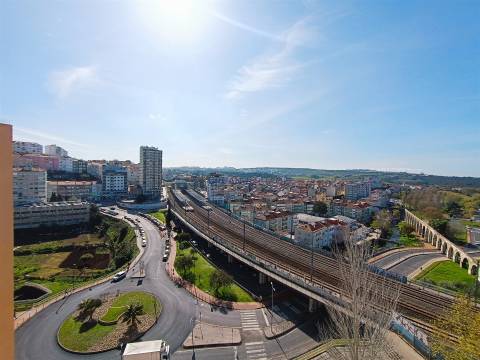 Apartamento T2 Venda em Massamá e Monte Abraão,Sintra