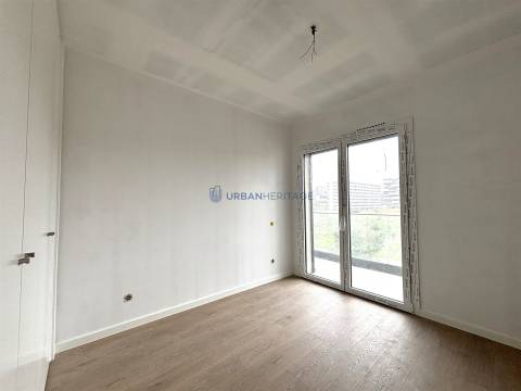 Apartamento T3 Venda em Carnaxide e Queijas,Oeiras