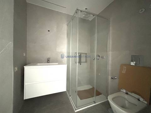 Apartamento T3 Venda em Carnaxide e Queijas,Oeiras