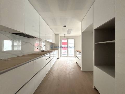 Apartamento T3 Venda em Carnaxide e Queijas,Oeiras