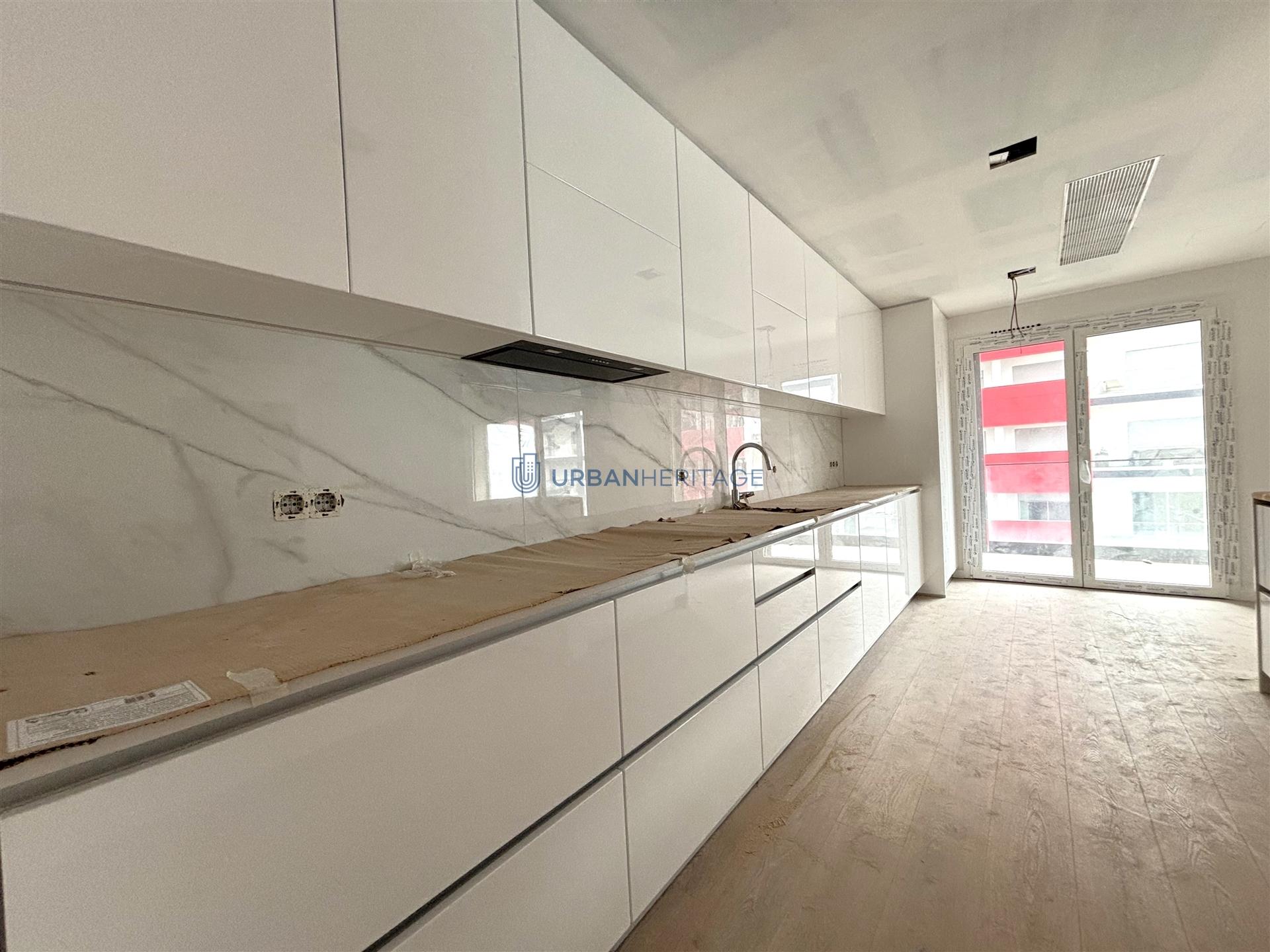 Apartamento T3 Venda em Carnaxide e Queijas,Oeiras