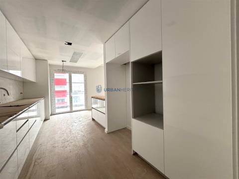 Apartamento T3 Venda em Carnaxide e Queijas,Oeiras