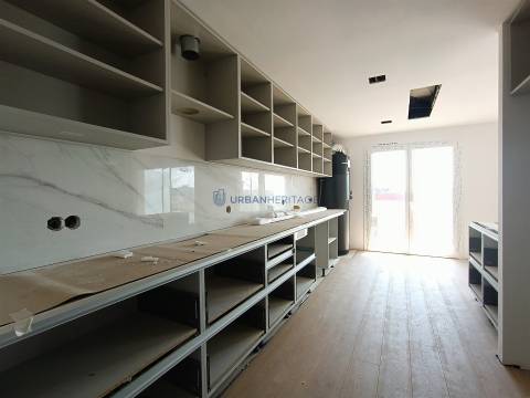 Apartamento T2 Venda em Carnaxide e Queijas,Oeiras