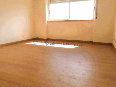 Apartamento T4 Arrendamento em Olivais,Lisboa