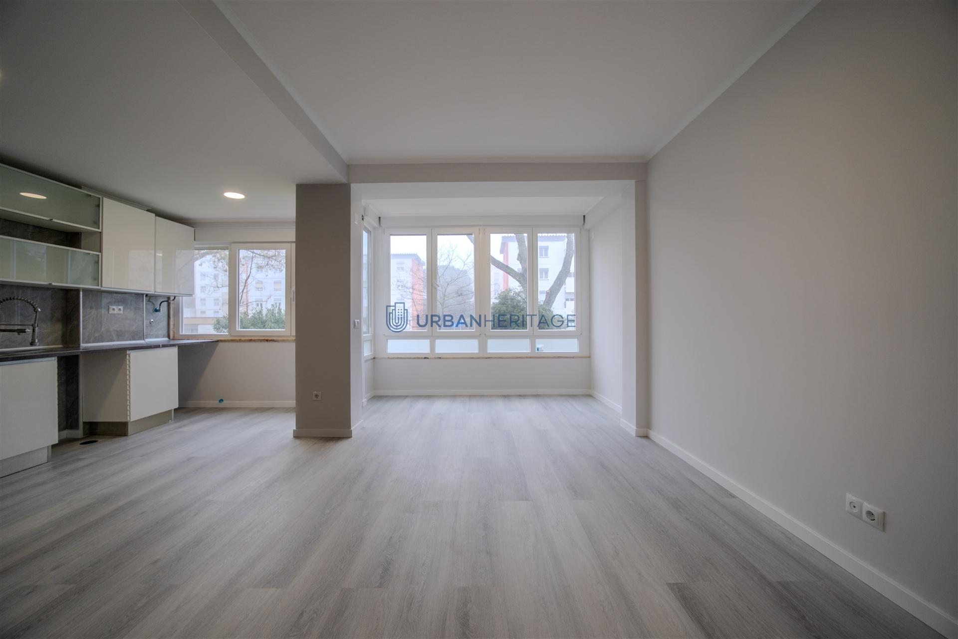 Apartamento T2 Venda em Oeiras e São Julião da Barra, Paço de Arcos e Caxias,Oeiras