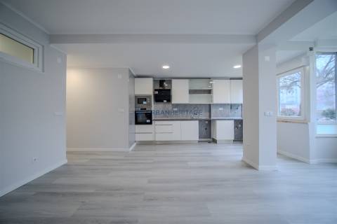 Apartamento T2 Venda em Oeiras e São Julião da Barra, Paço de Arcos e Caxias,Oeiras